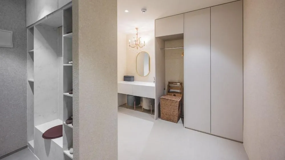 Cinnamon Stay Gwangan Busan 3*,