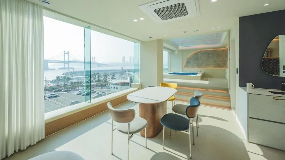 Cinnamon Stay Gwangan Busan